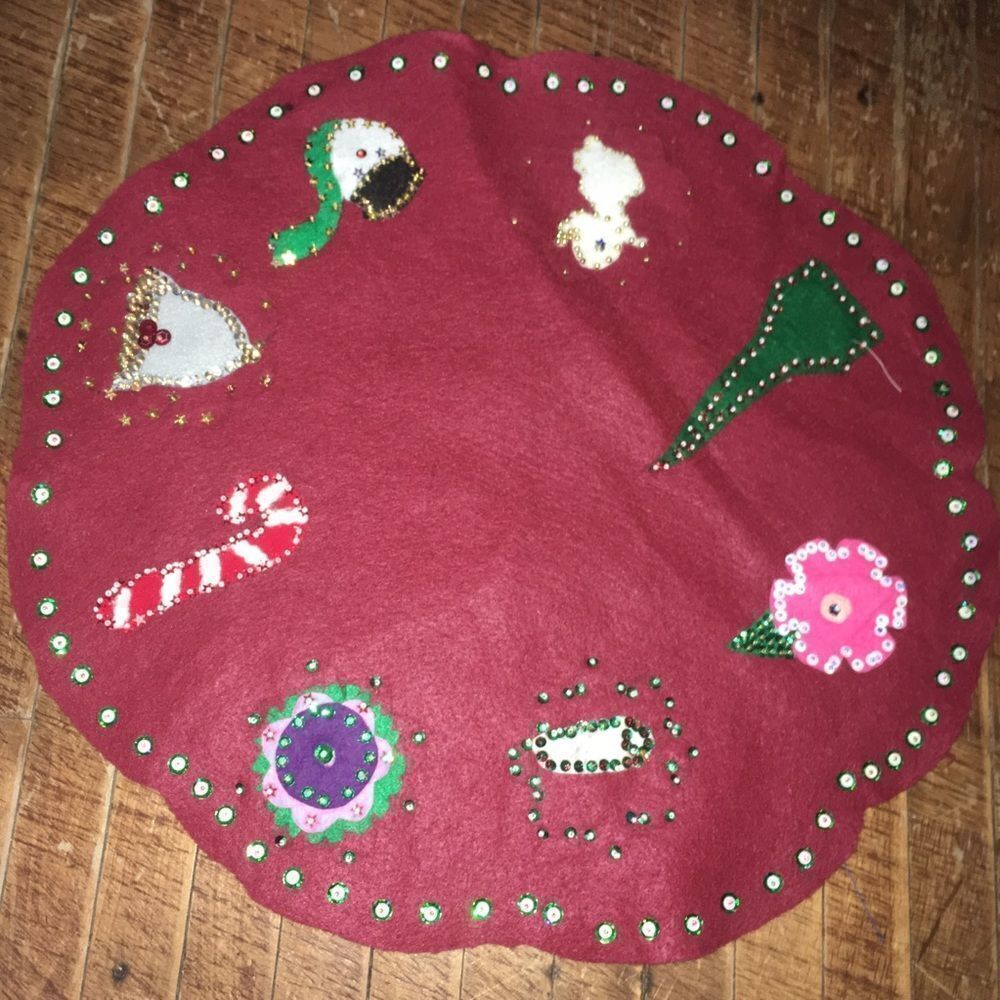 Vintage appliqué felt Christmas tabletop decoration